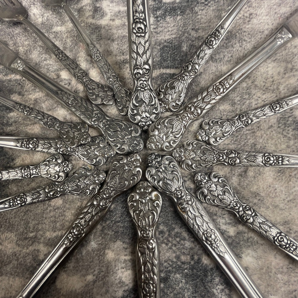 Vtg MSI Versailles Flatware 32 Pc Lot Japan Stainless French Scroll Floral - Picture 5 of 5
